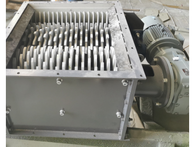 SSD-系列双轴剪切式破碎机